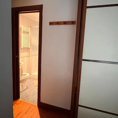 Preciosa Habitacion Con Bano Privado ホームステイ *